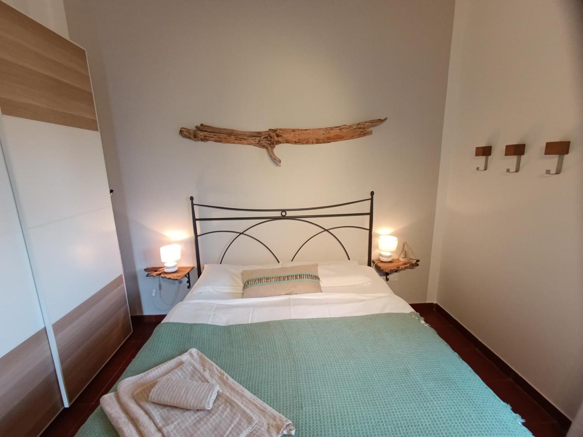 شقة Casa Li Scopi - Ocean View سان تيودورو المظهر الخارجي الصورة